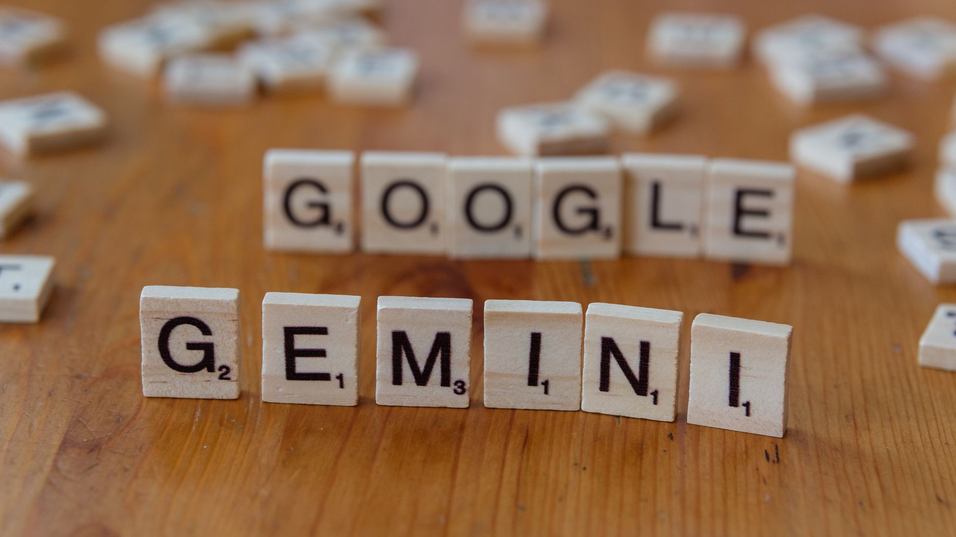 Cum funcționează backupul automat în Google Photos și ce riscuri implică?